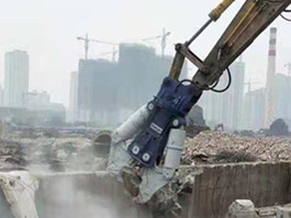 YBZA200D液压剪在唐山钢厂拆迁现场